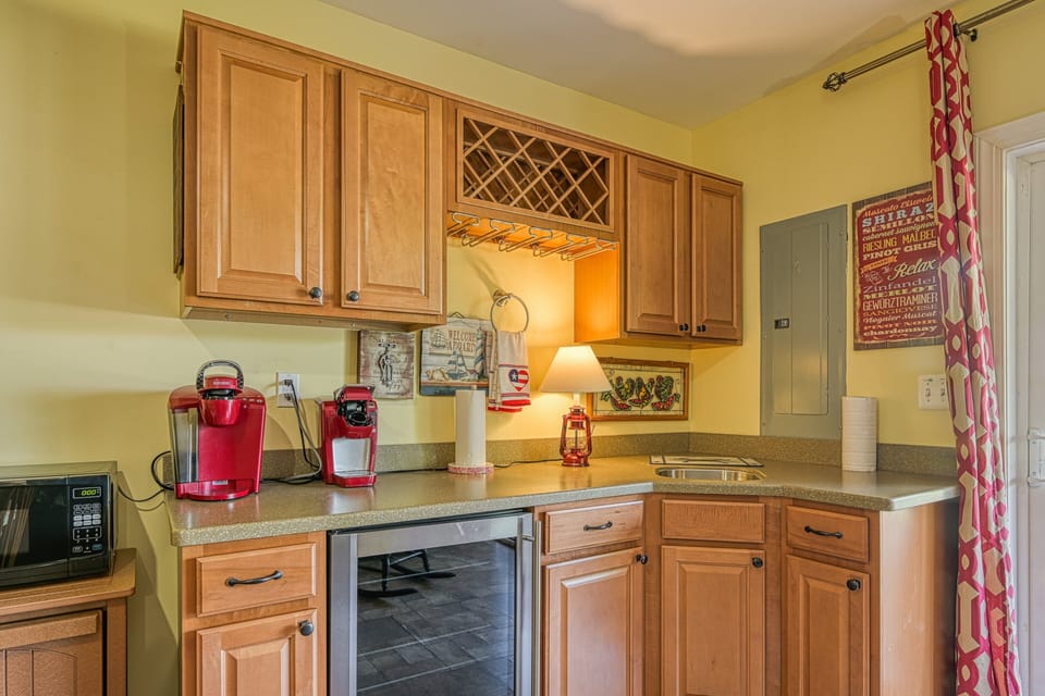 House, Multiple Beds (Bella Vista) | Private kitchen