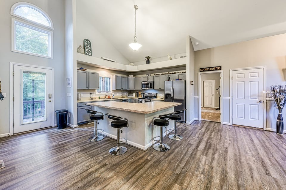 House, Multiple Beds, Kitchen (Serenity Point) | Private kitchen
