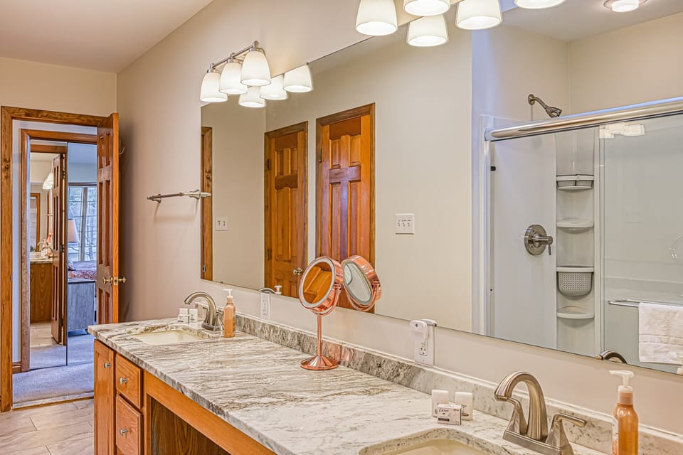 Lakefront Retreat With a Large Yard, Stone Fire Pit, Gazebo, Deck, & Dock House in Lake Anna
