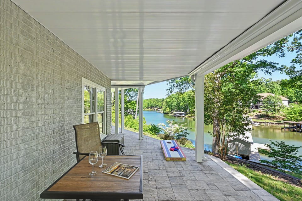 House, Multiple Beds, Fireplace (Lake Daze) | View from room