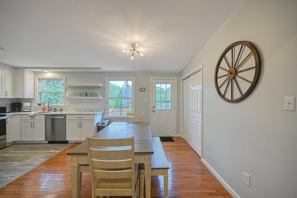 House, Multiple Beds, Kitchen (Persimmon Cove) | Private kitchen
