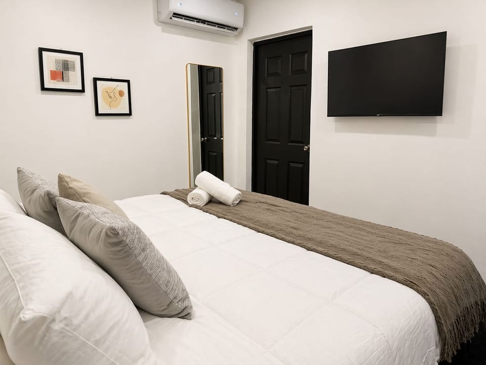 Economy Double Room | WiFi (free)