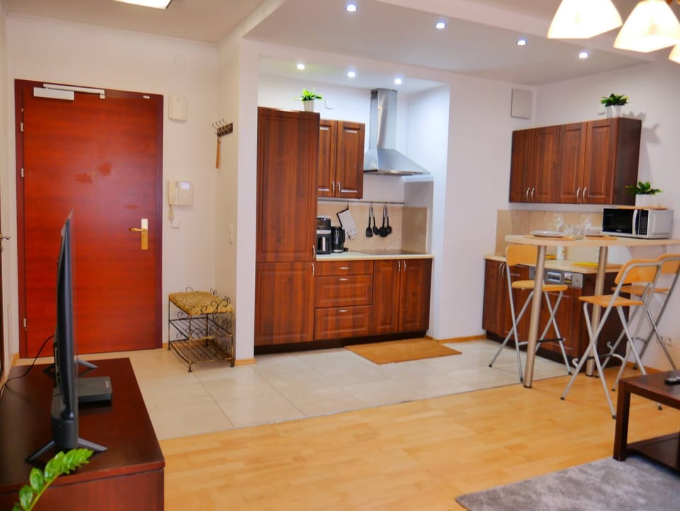 Apartment, 1 Bedroom, Accessible | Interior