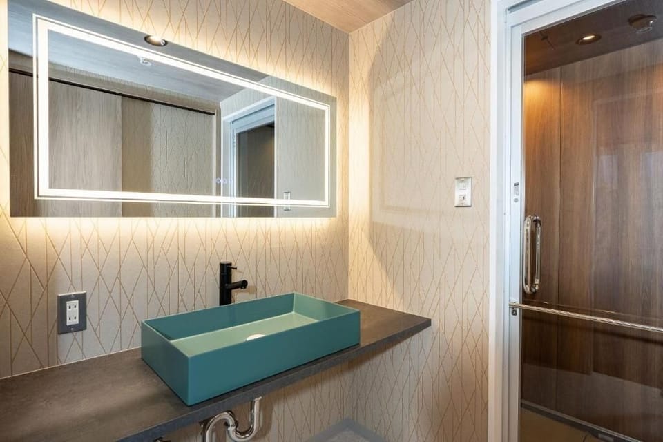 Standard Villa | Bathroom