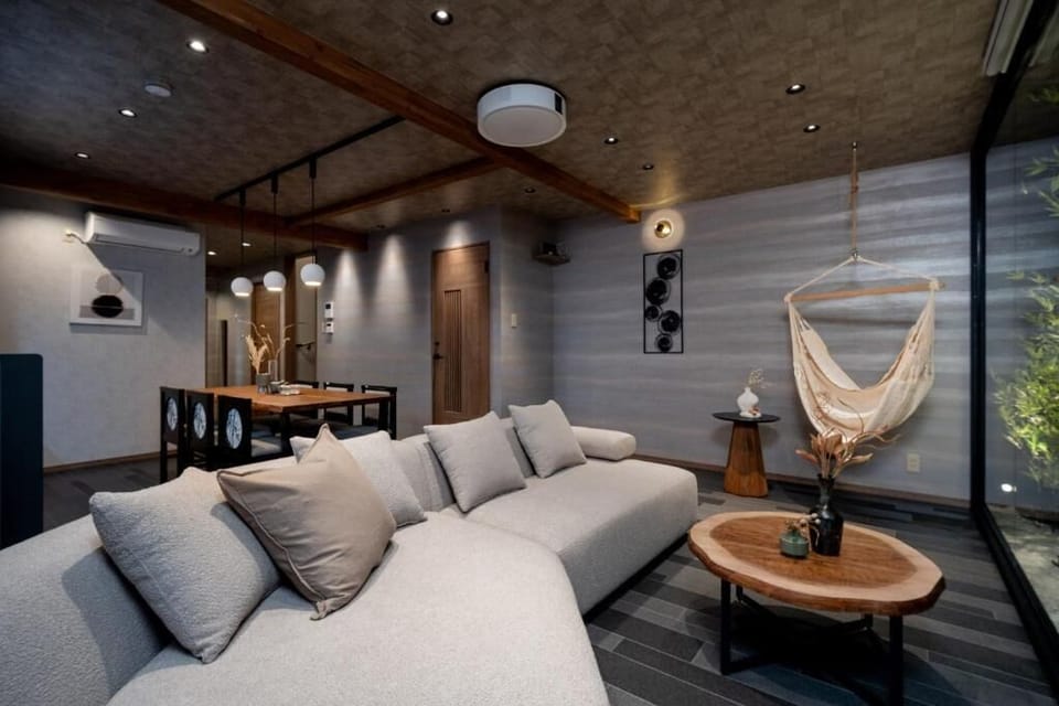 Deluxe Villa | Living area