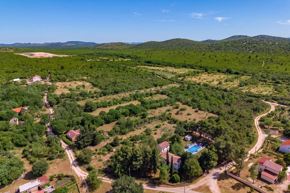 Family House, 3 Bedrooms, Refrigerator & Microwave (Pool & Garden House Jaga) | Aerial view