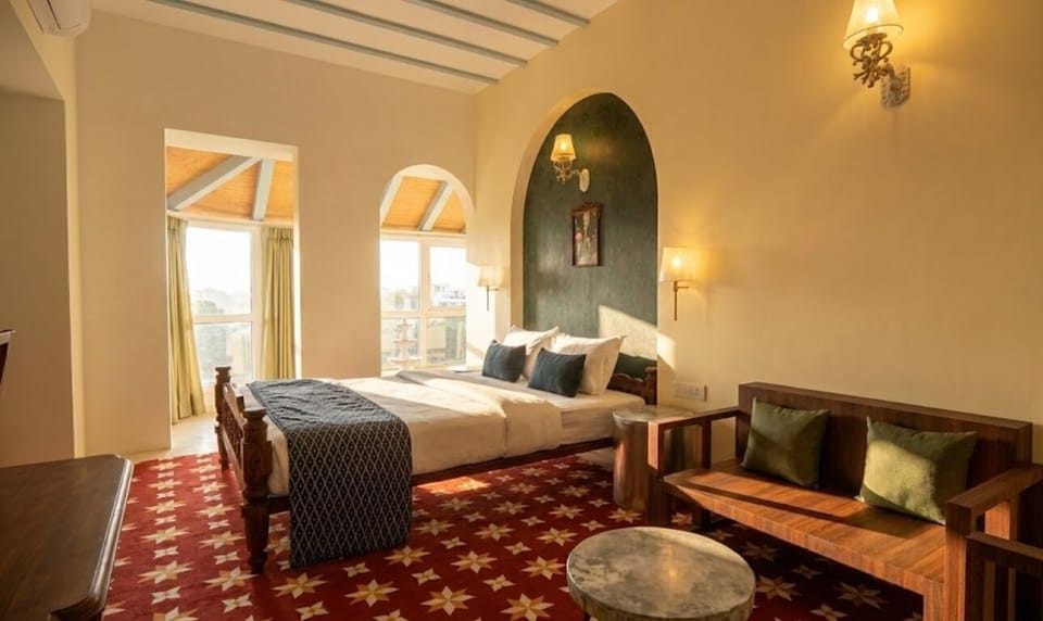 Signature Studio Suite, Hot Tub | View from room