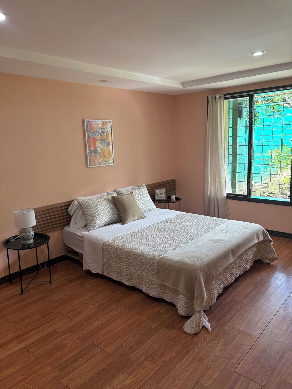Standard Room | Free WiFi