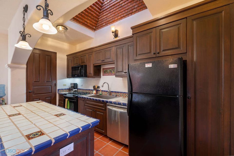 House, Multiple Beds, Pool Access, Mountain View (Casa de Sonrisas) | Private kitchen