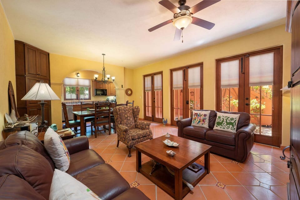 House, Multiple Beds, Pool Access, Mountain View (Casa Bugambilia) | Living area