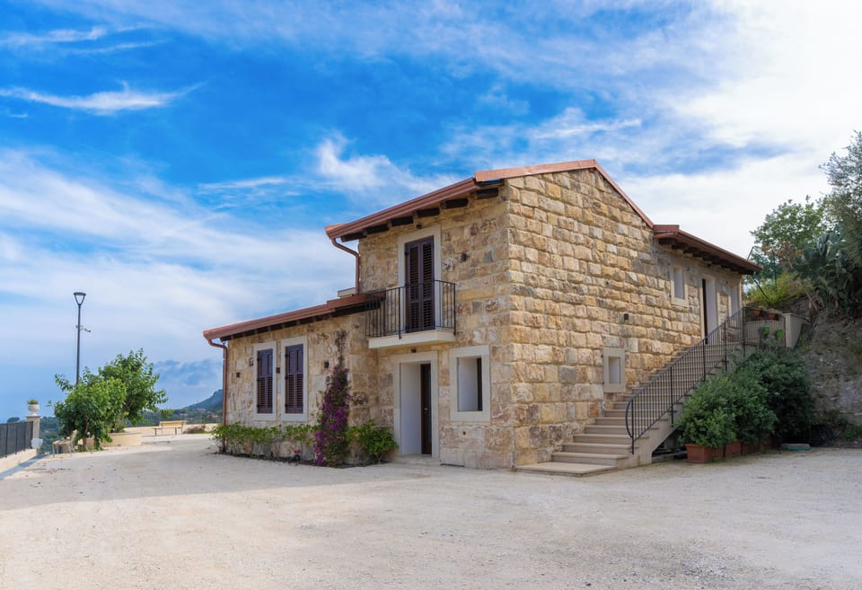 Agrifiumara Villa Sofia Farm Stay in Sicily