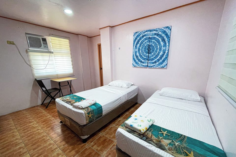 Standard Twin Room | Free WiFi