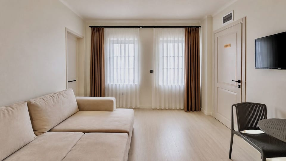 Family Studio Suite | Free WiFi