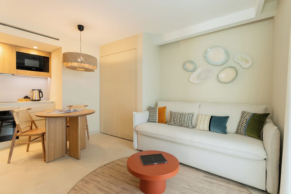 Comfort Studio Suite | Living area