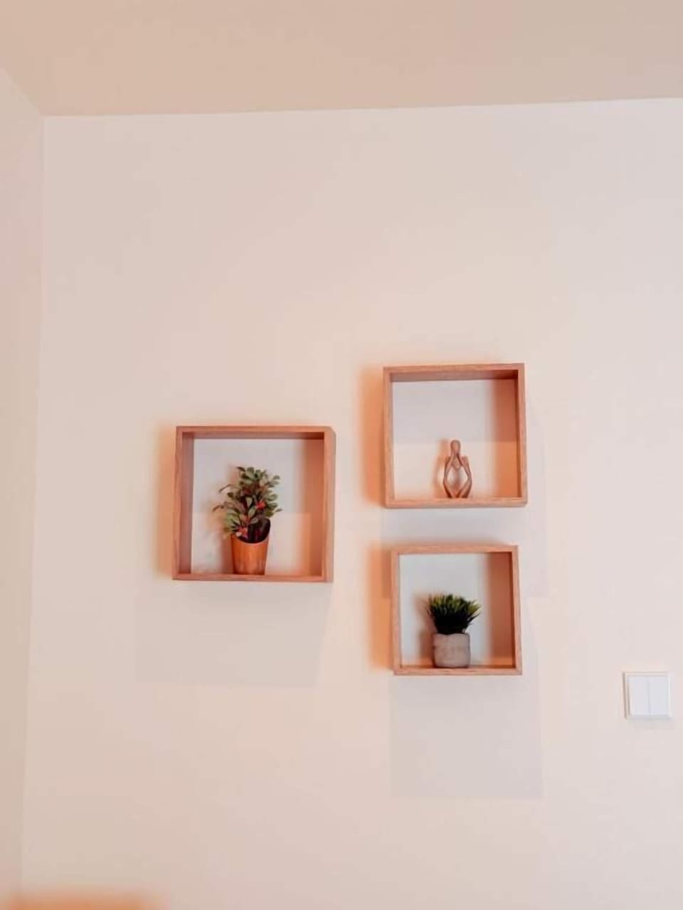 Luxury Apartment, Balcony, Garden View | Interior