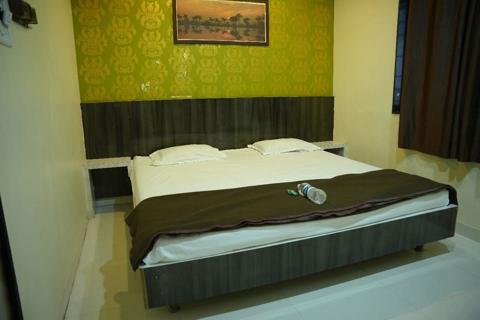 Basic Double Room | Free WiFi