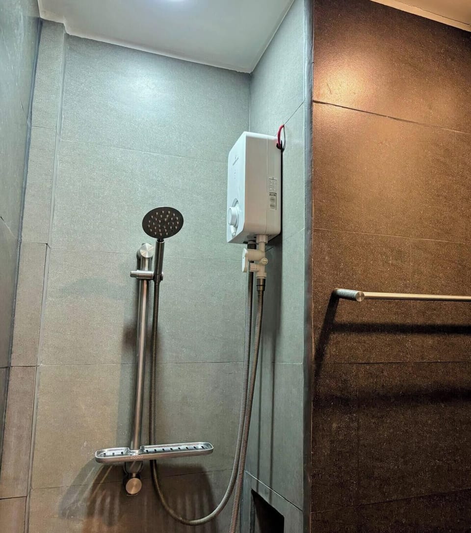 Studio, 1 Bedroom, Smoking | Bathroom