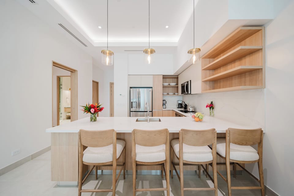 Condo, Multiple Beds, Kitchen (Marina Vista) | Private kitchen | Dining table