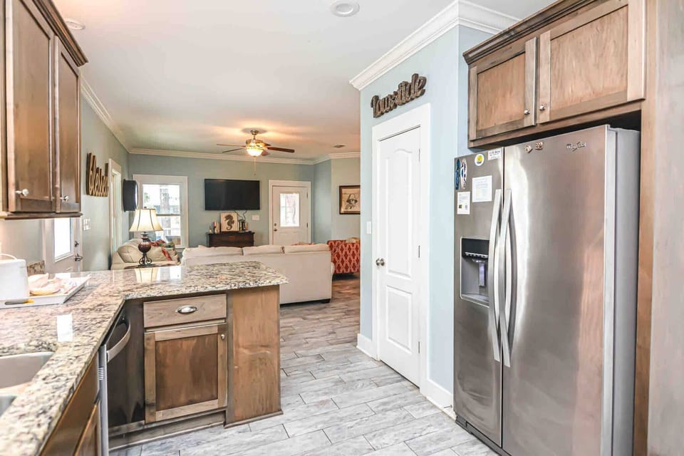 House, 3 Bedrooms, Smoking, Balcony | Private kitchen