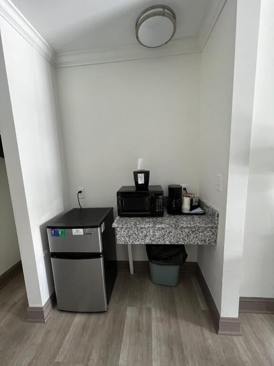 Deluxe Room, 2 Double Beds, Balcony (Smoke Free) | Room amenity