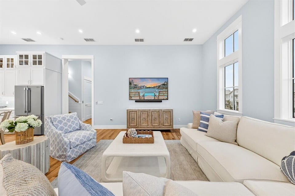 House (5 Bedrooms) | Interior