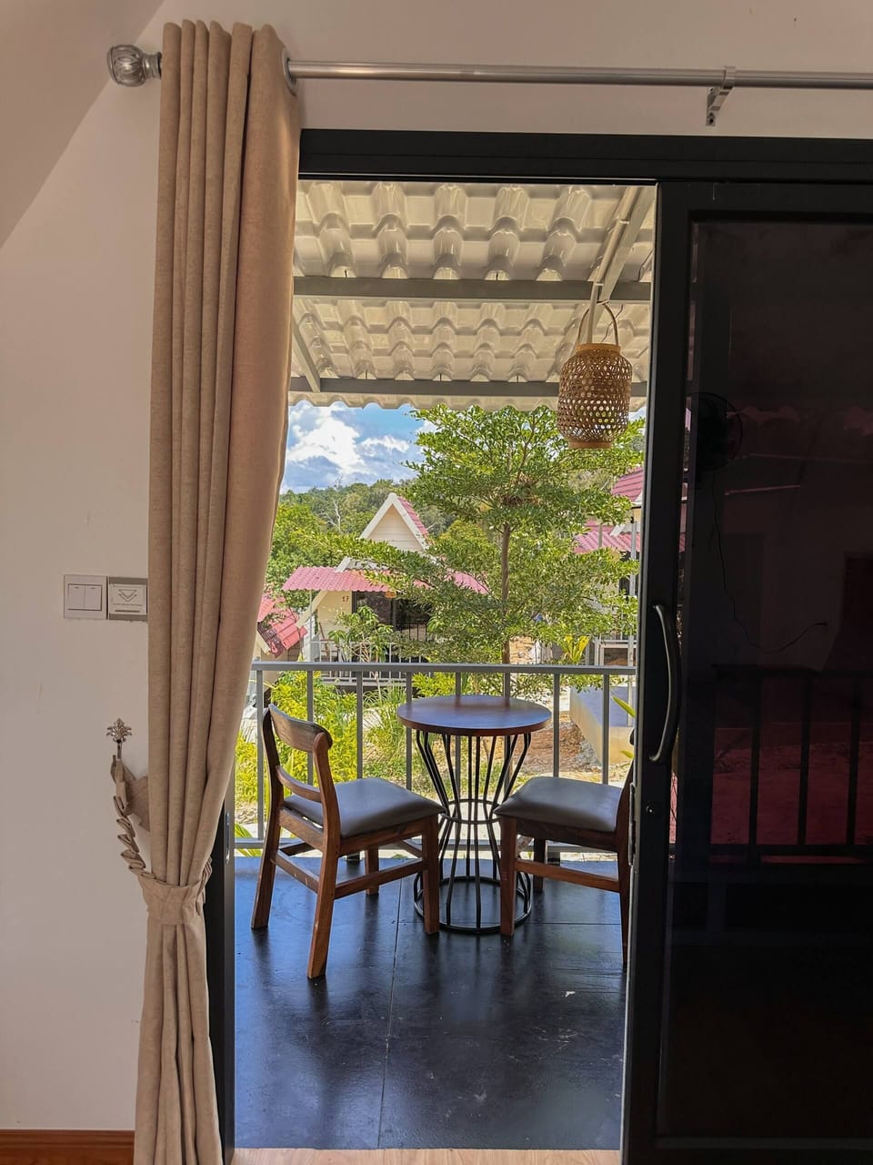 Classic Double Room, Balcony, Sea View | Interior