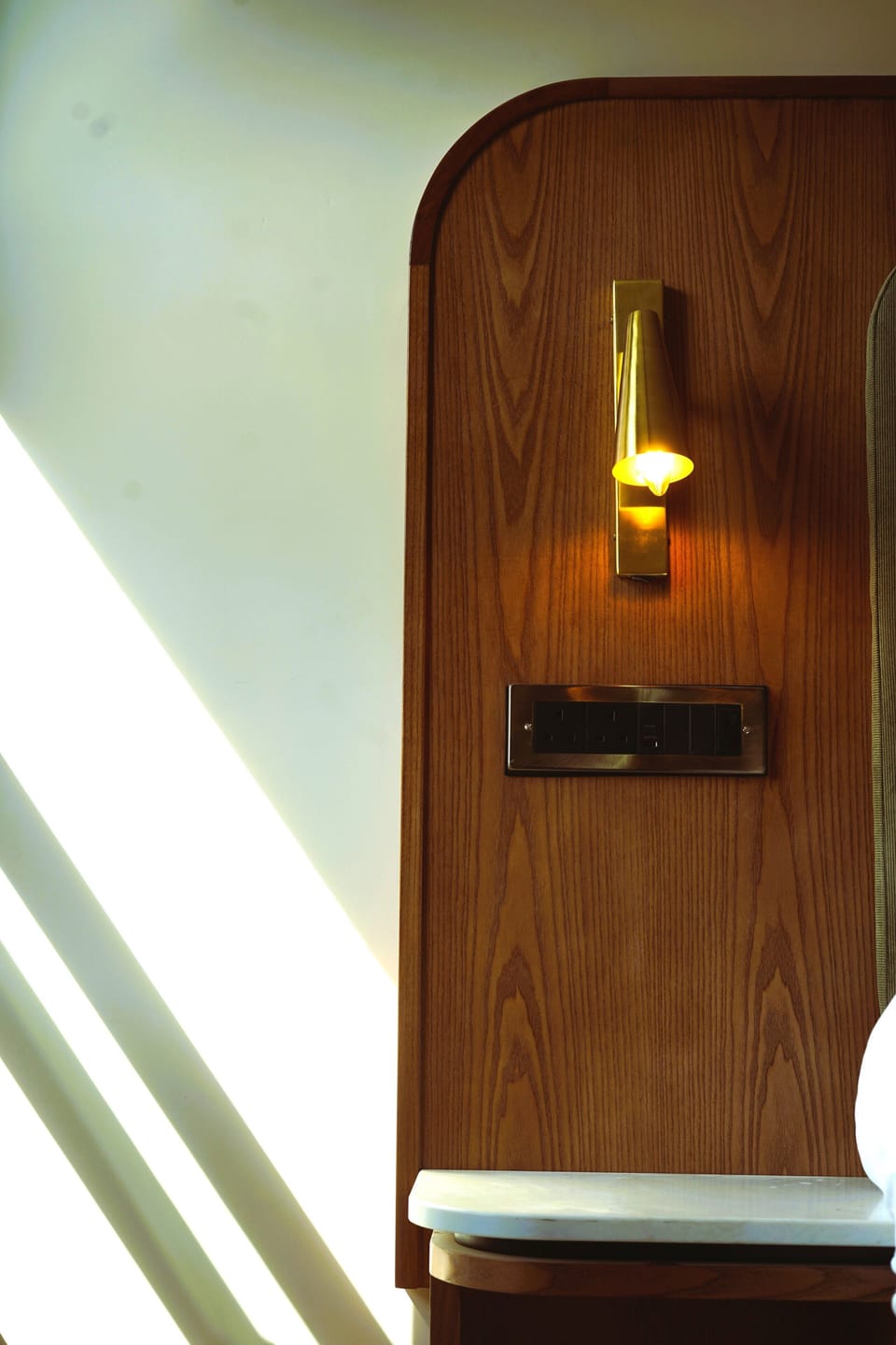 Deluxe Double Room, City View | Interior