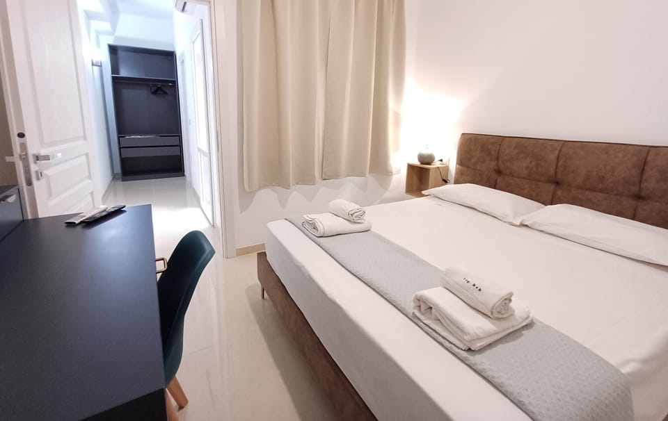 Classic Room | Free WiFi