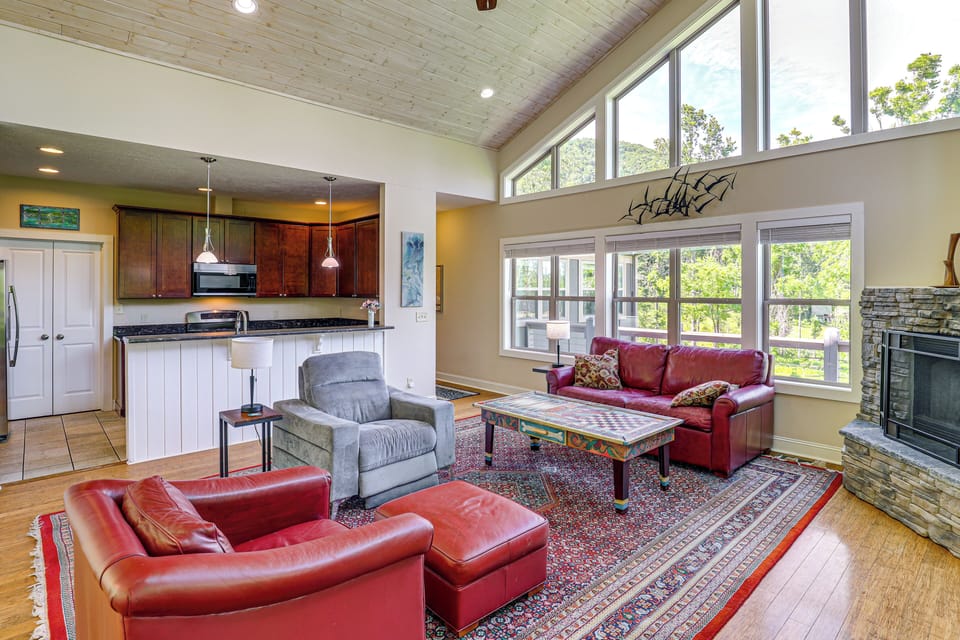 House (2 Bedrooms) | Interior