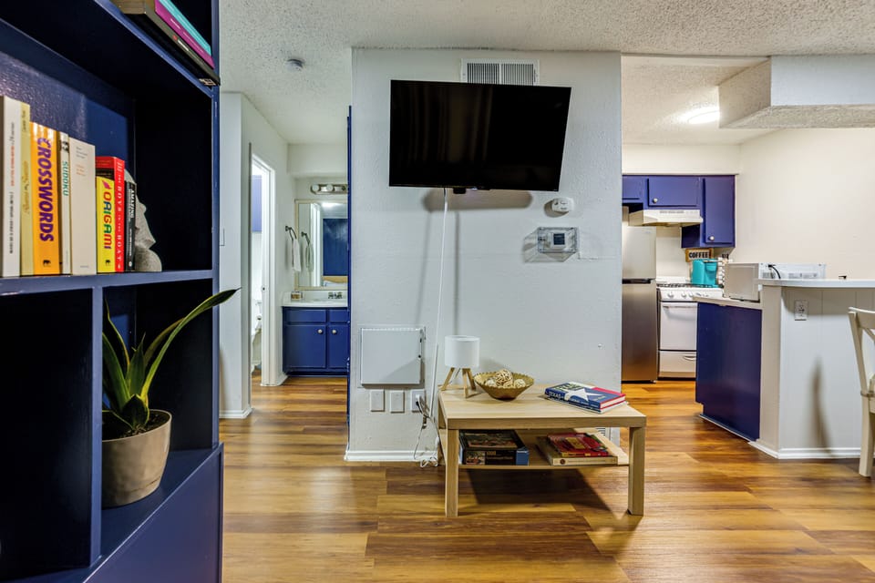 Apartment (0 Bedroom) | Interior