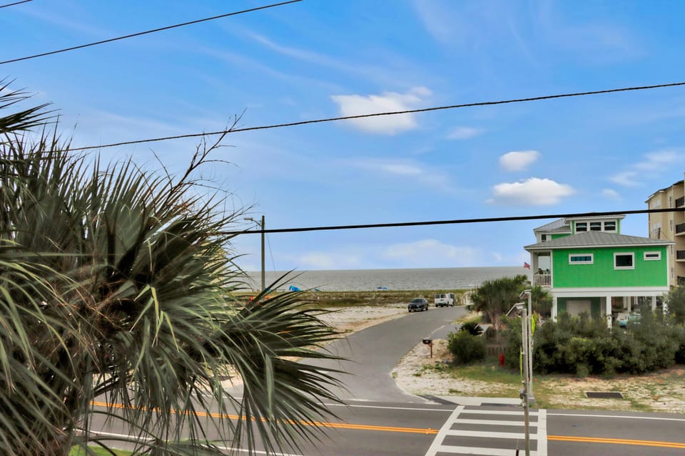 Condo, Multiple Beds (Summerhouse 206 - Brown Eyed Girl) | Parking | Free self parking