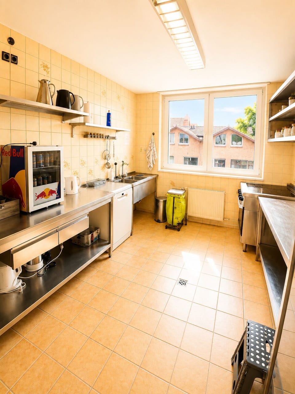 Shared fridge, microwave