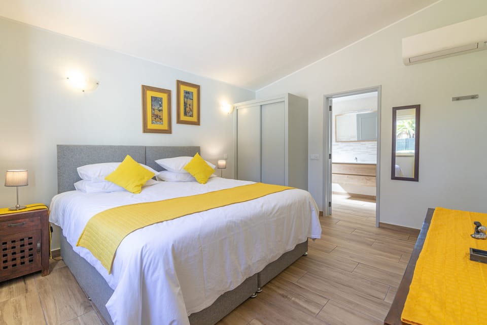 4 bedrooms