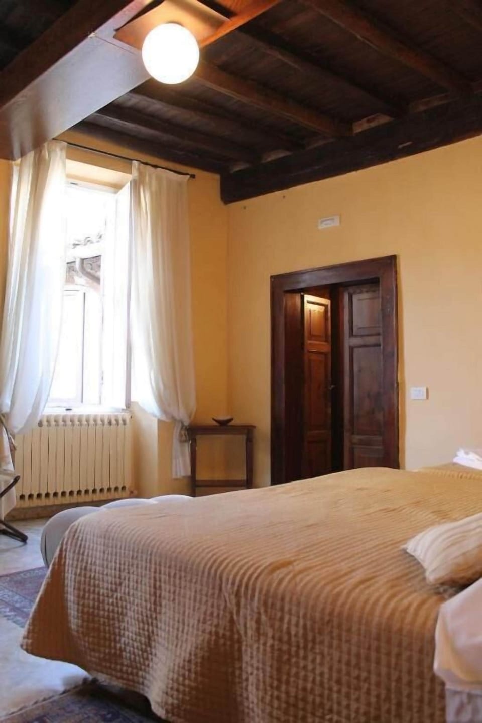 Deluxe Triple Room, Courtyard View | WiFi (free)