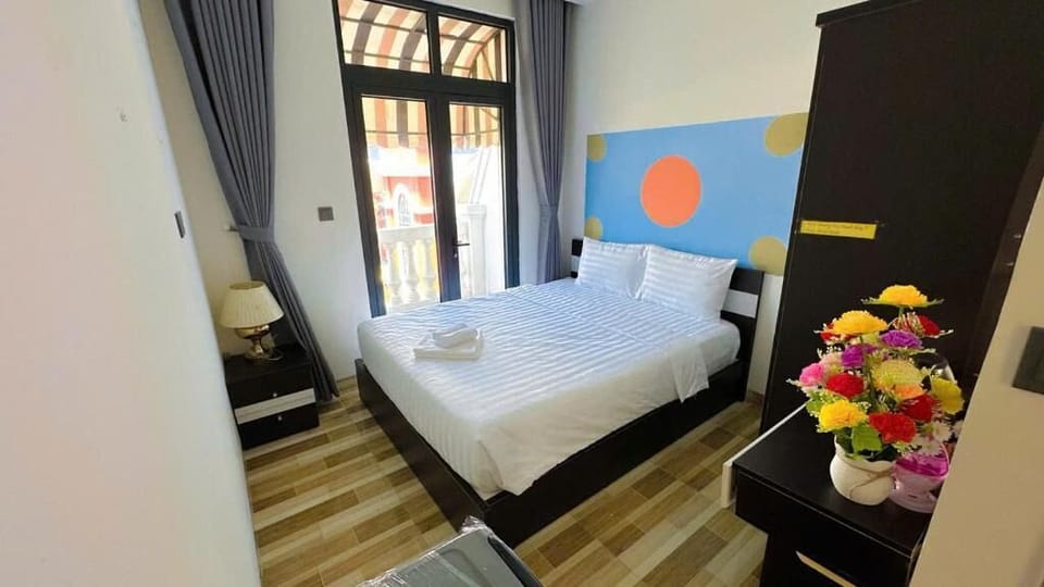 Deluxe Double Room | Down comforters, memory foam beds, WiFi (free), bed sheets