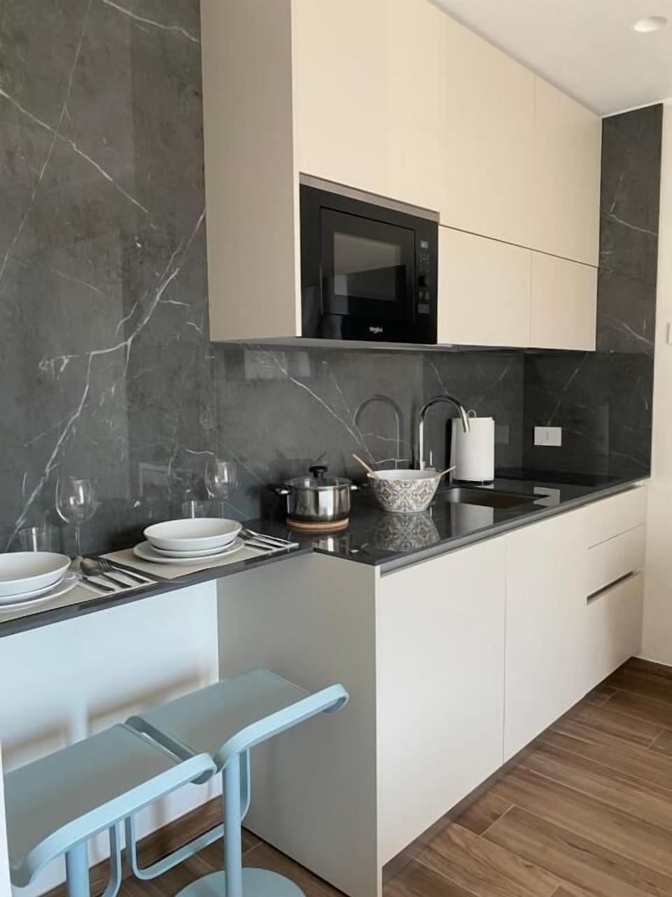 Double Room, Sea View | Private kitchen