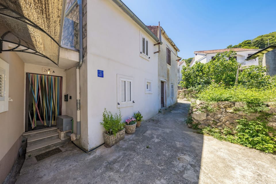 Standard House, 2 Bedrooms, Microwave, Mountainside (Summer Breeze Dominique) | Exterior