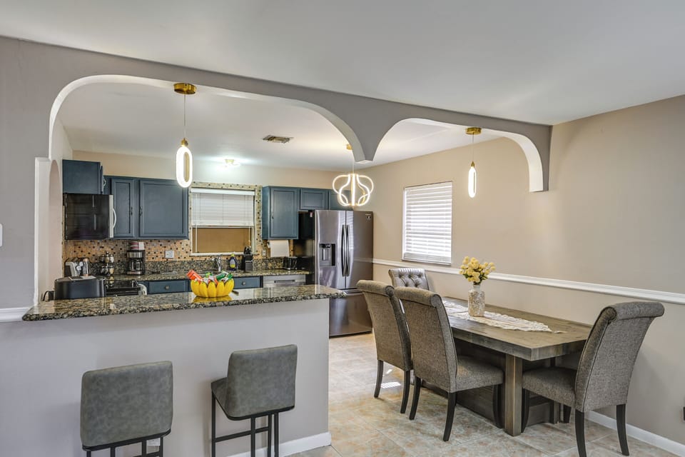 House (3 Bedrooms) | Interior
