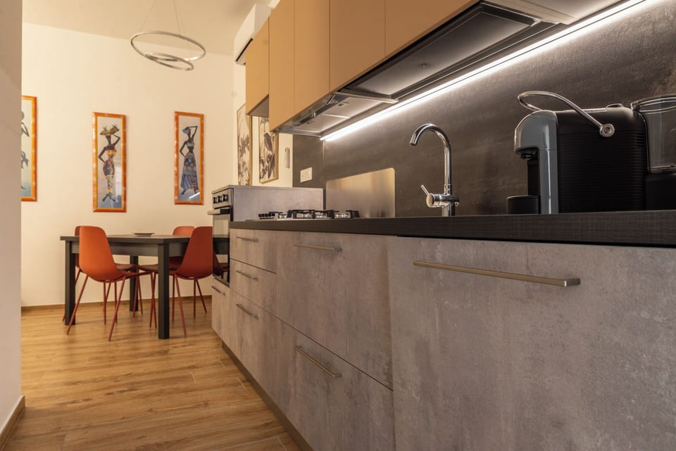 Apartment, 2 Bedrooms | Private kitchen | Full-size fridge, oven, stovetop, dishwasher