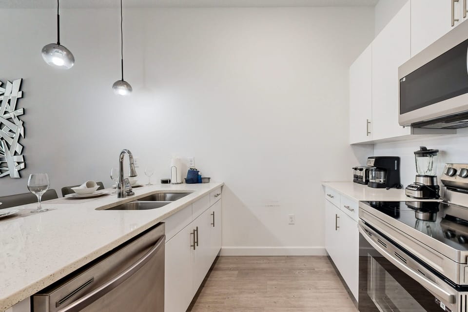 House, Multiple Beds (Azur Resort 605) | Private kitchen