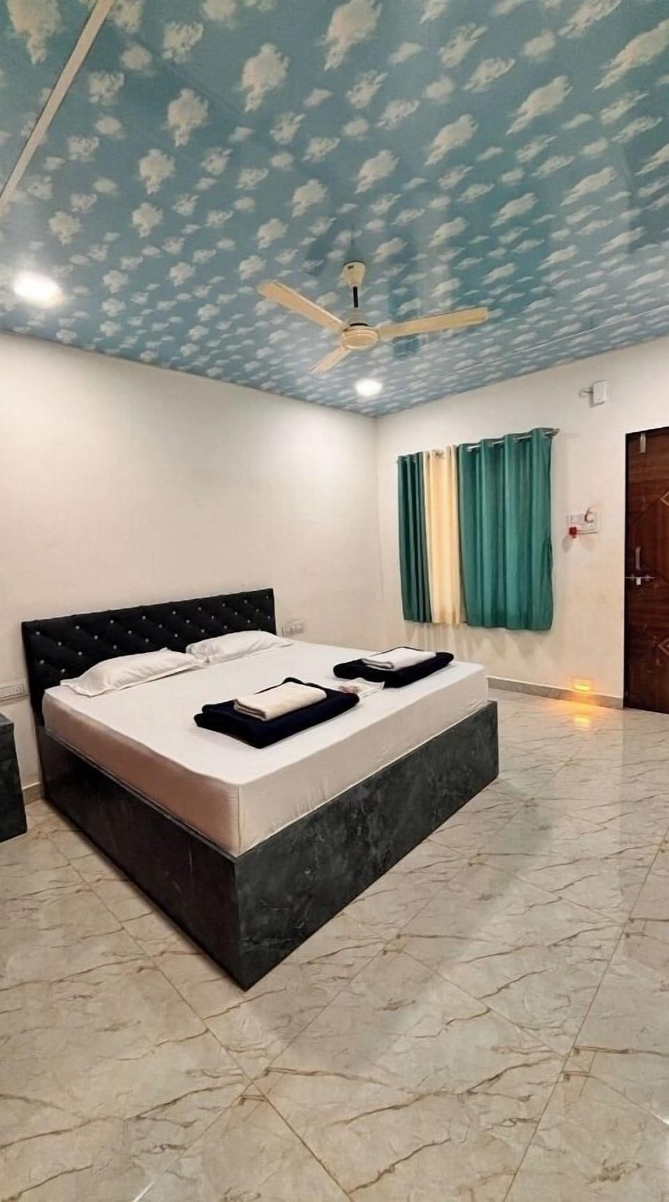 Deluxe Room | WiFi (free)