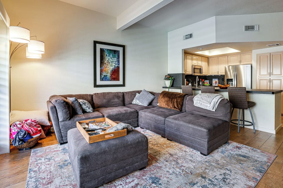 Apartment (2 Bedrooms) | Front of property