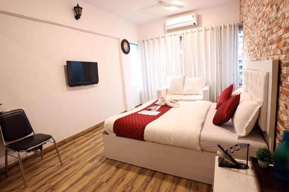 Basic Double Room | Desk, laptop workspace, free WiFi, bed sheets