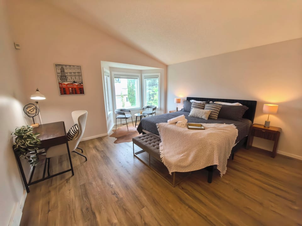 Superior Double Room, 1 King Bed, Non Smoking, Courtyard View | Memory foam beds, desk, laptop workspace, WiFi (free)