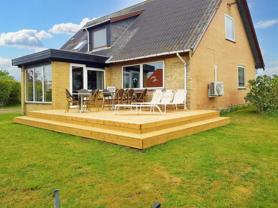 House | Exterior