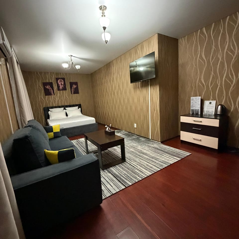 Deluxe Double or Twin Room | Interior