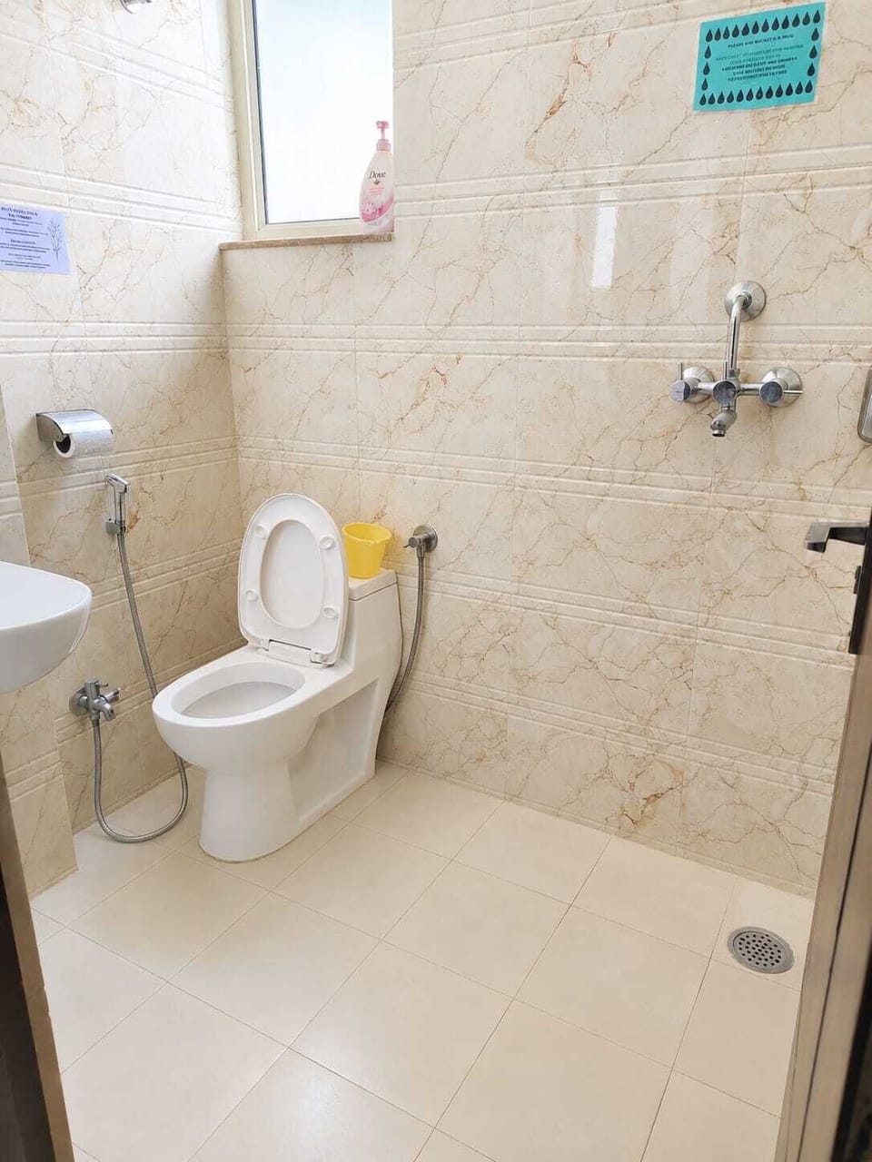 Deluxe Double Room, Balcony, Mountain View | Bathroom | Shower, towels, soap, shampoo