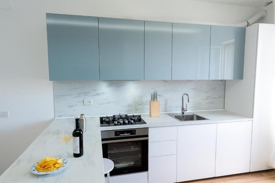 Apartment, Balcony, Sea View | Private kitchen