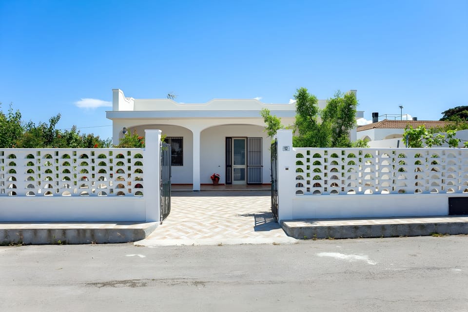 Family Villa, 3 Bedrooms, 2 Bathrooms (Casa Spiaggiabella Near The Sea) | Exterior
