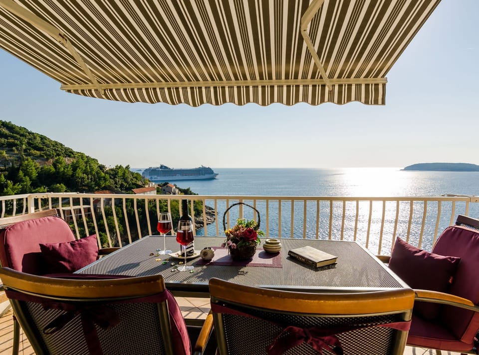 Apartment (One Bedroom Apartment with Terrace) | View from property